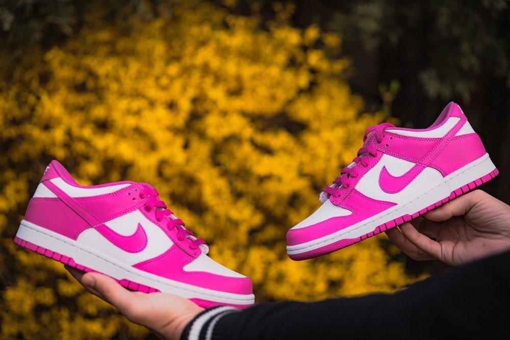 Ladies! The Nike Dunk Low Fuchsia kicks off spring (and turns heads) - OnSize
