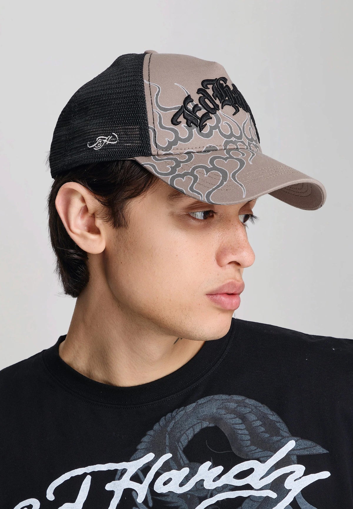 Ed Hardy Flaming Ed Hardy 5 Panel Grey Trucker Cap - OnSize
